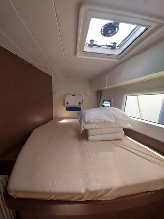 Lagoon 42 | Sunshine