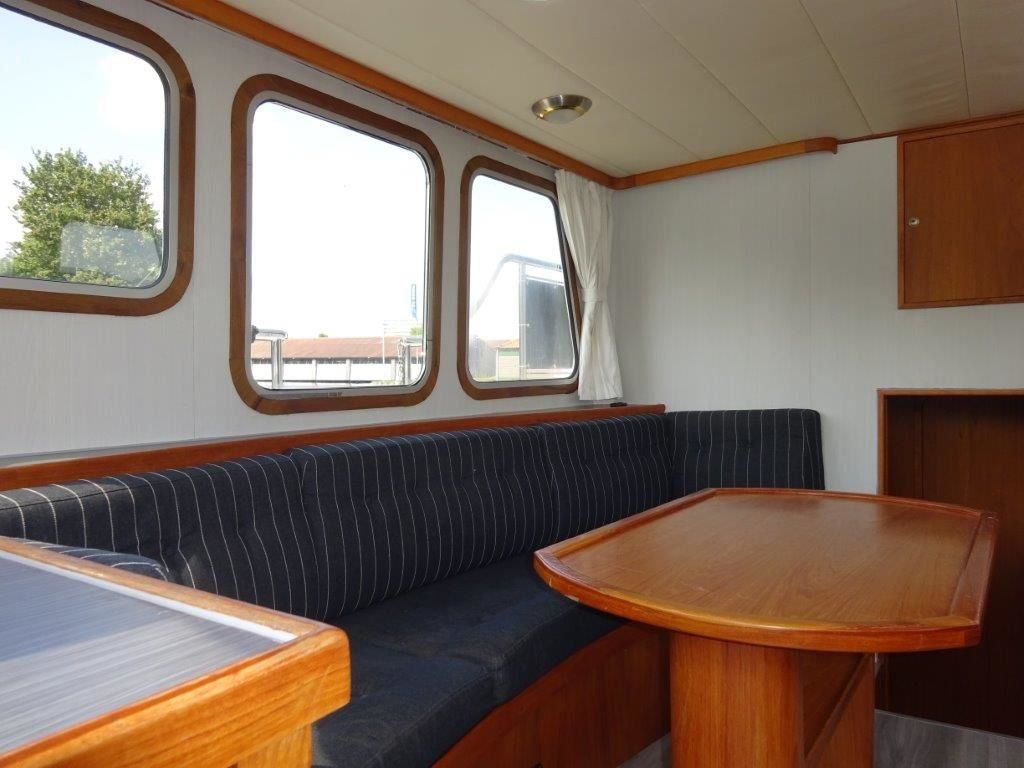 Valkkruiser 1300 | Liona Elite