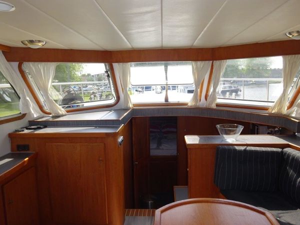 Valkkruiser 1300 | Liona Elite