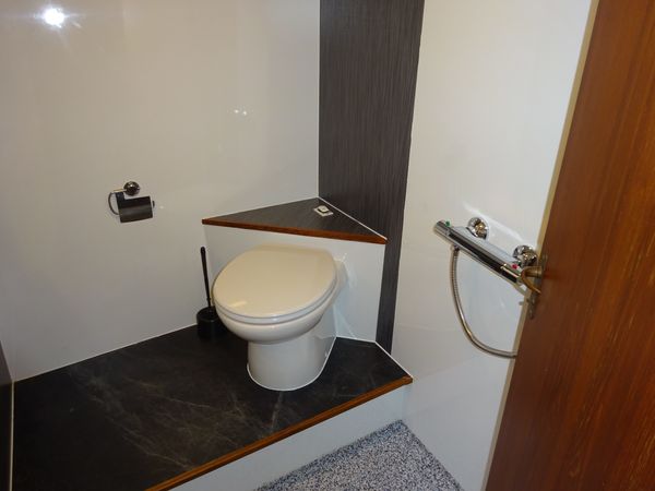 Valkkruiser Content 1270 | Lauryn Elite