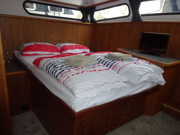 Valkkruiser Content 1270 | Lauryn Elite