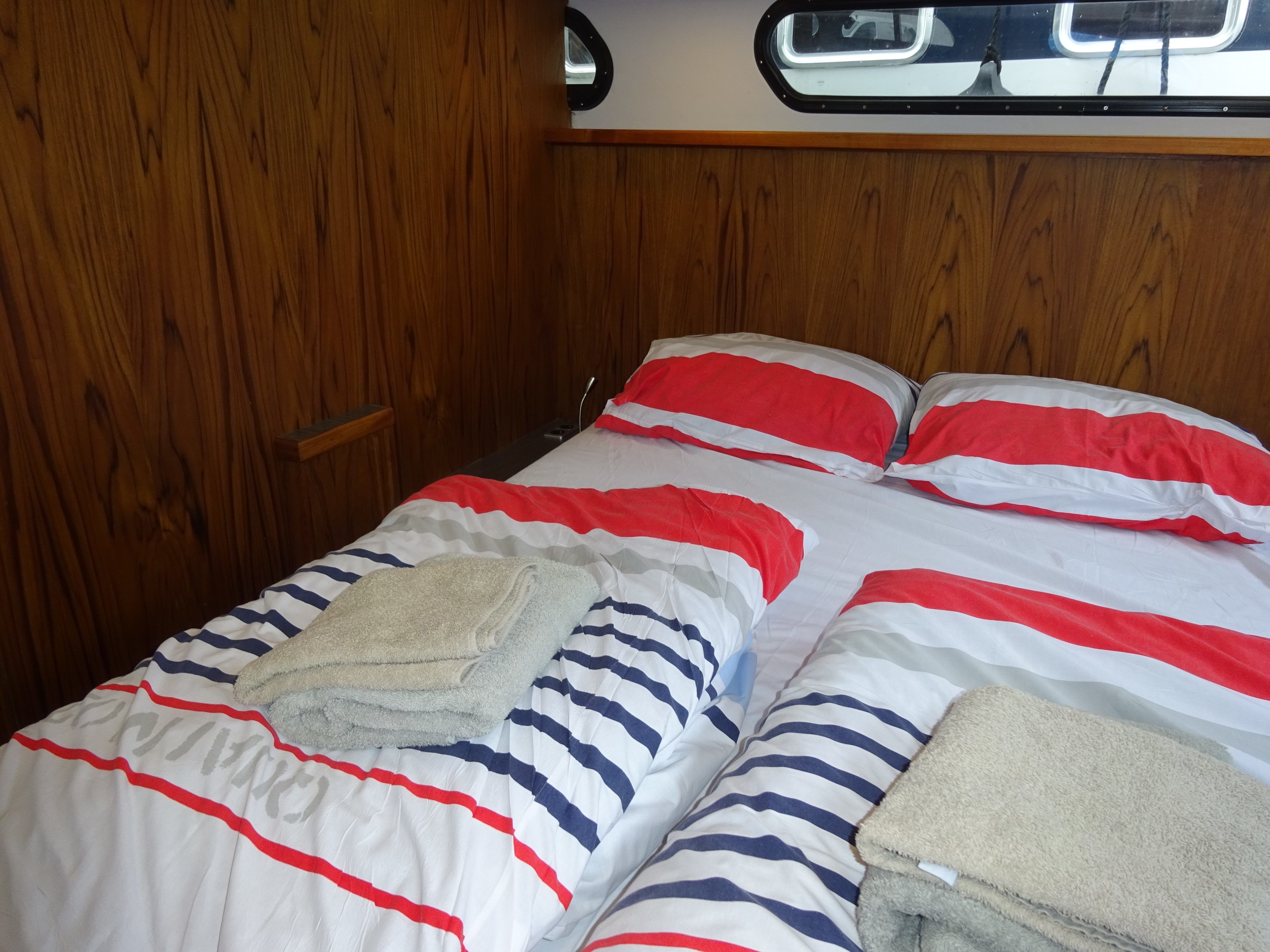 Valkkruiser Content 1270 | Lauryn Elite