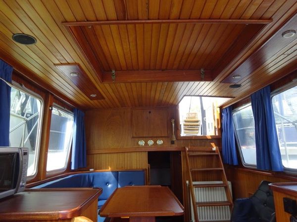 Anker Trawler 1100 | Star of Grace