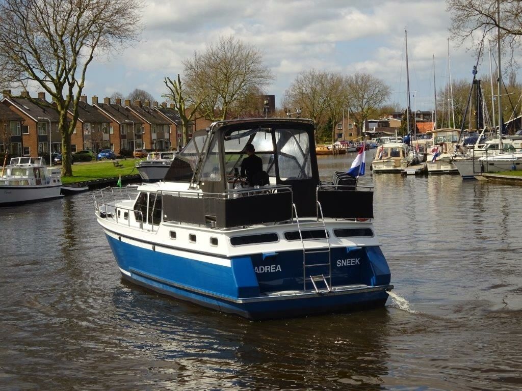 Valkkruiser 1270 | Adrea