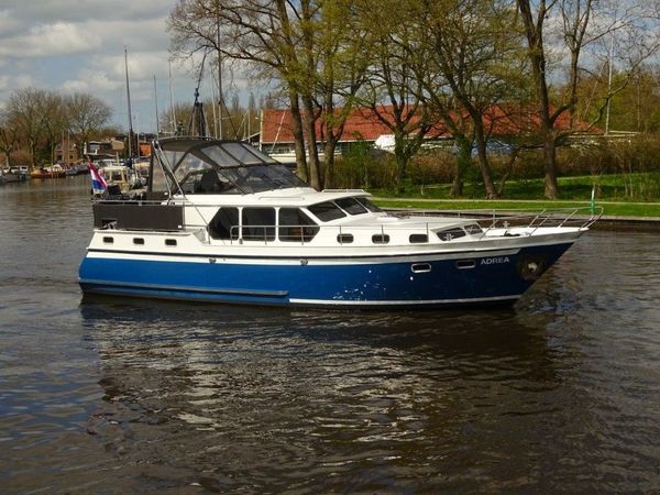 Valkkruiser 1270 | Adrea