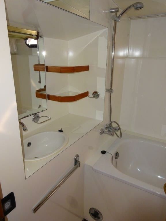 Valkkruiser 1270 | Adrea