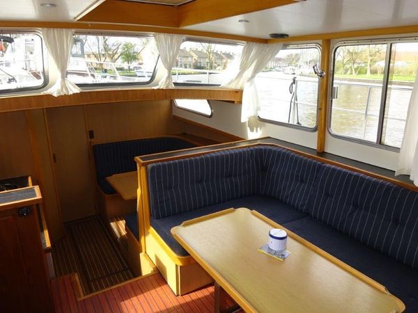 Valkkruiser 1350 | Goldflower