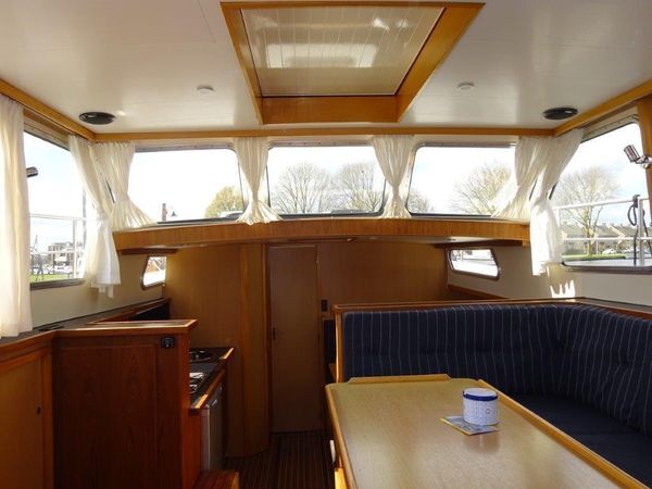 Valkkruiser 1350 | Goldflower