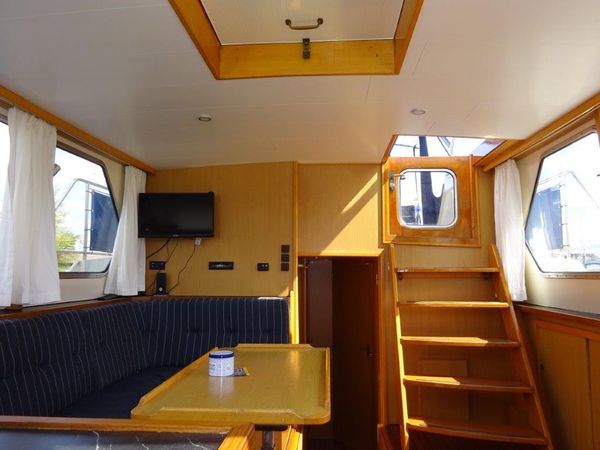 Valkkruiser 1350 | Goldflower