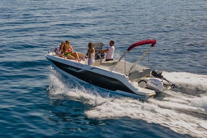 Salpa Sunsix | Lydia