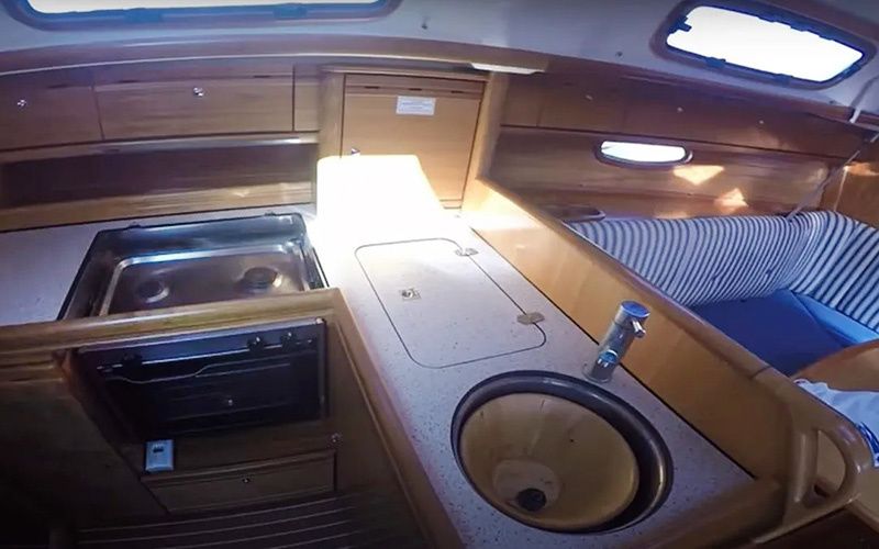 Bavaria Cruiser 33 | Sea Sail 1