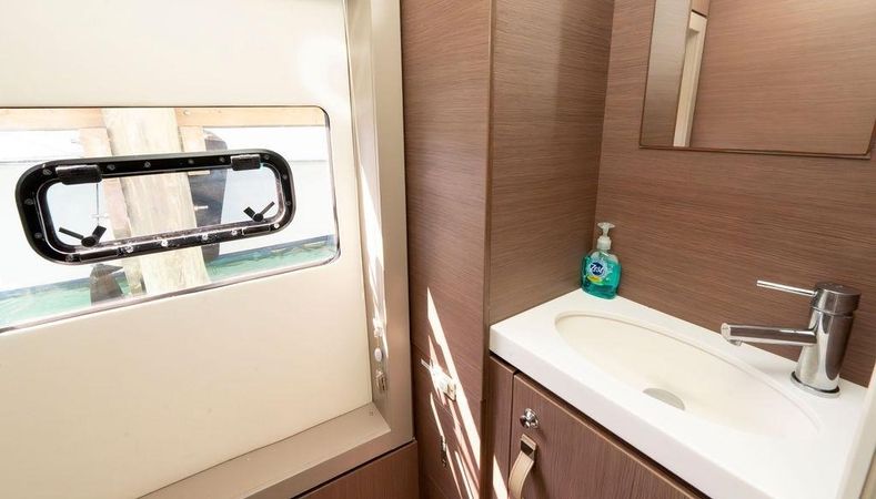 Bali 4.8 | Kittiwake