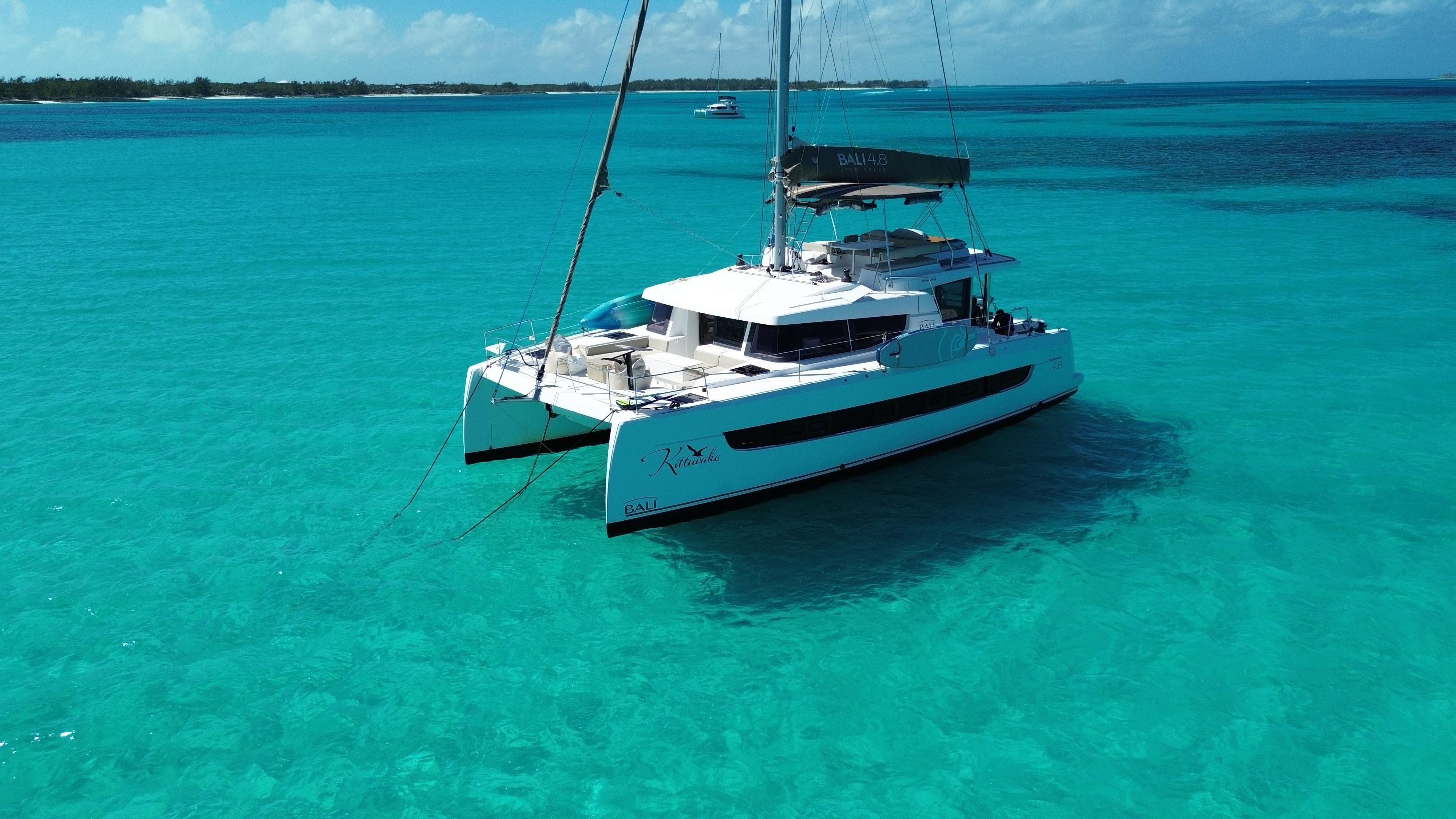 Bali 4.8 | Kittiwake