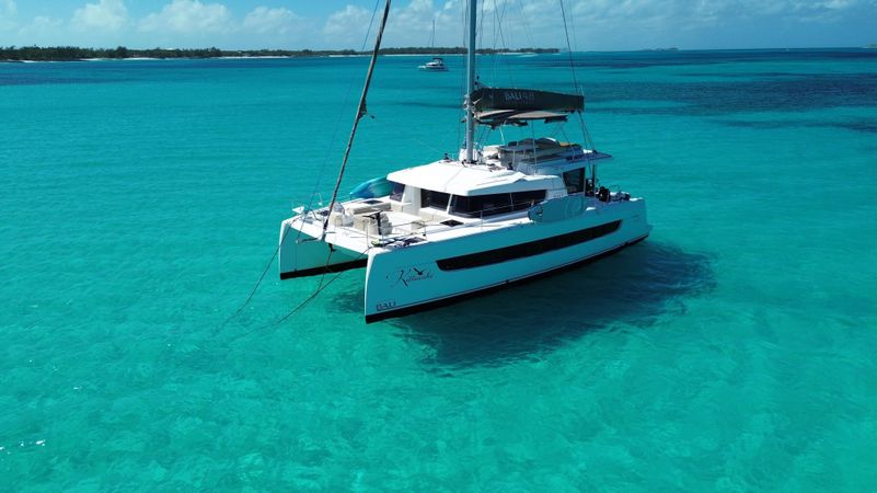 Bali 4.8 | Kittiwake