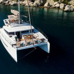 Bali 5.4 | Dream Jamesby