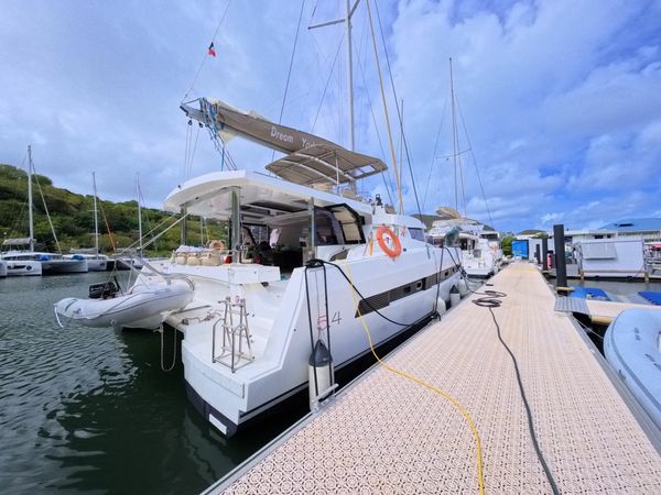 Bali 5.4 | Dream Jamesby