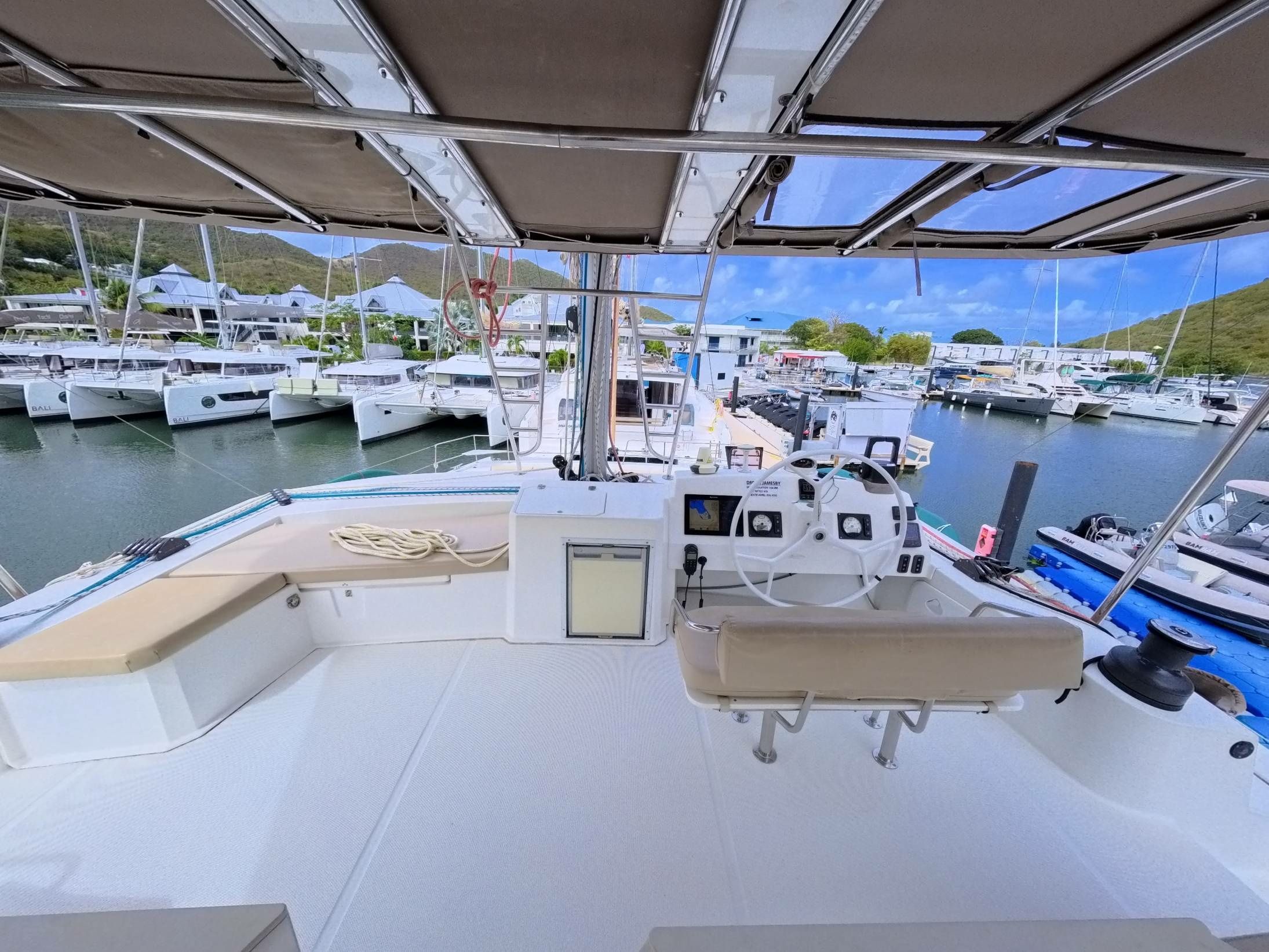 Bali 5.4 | Dream Jamesby