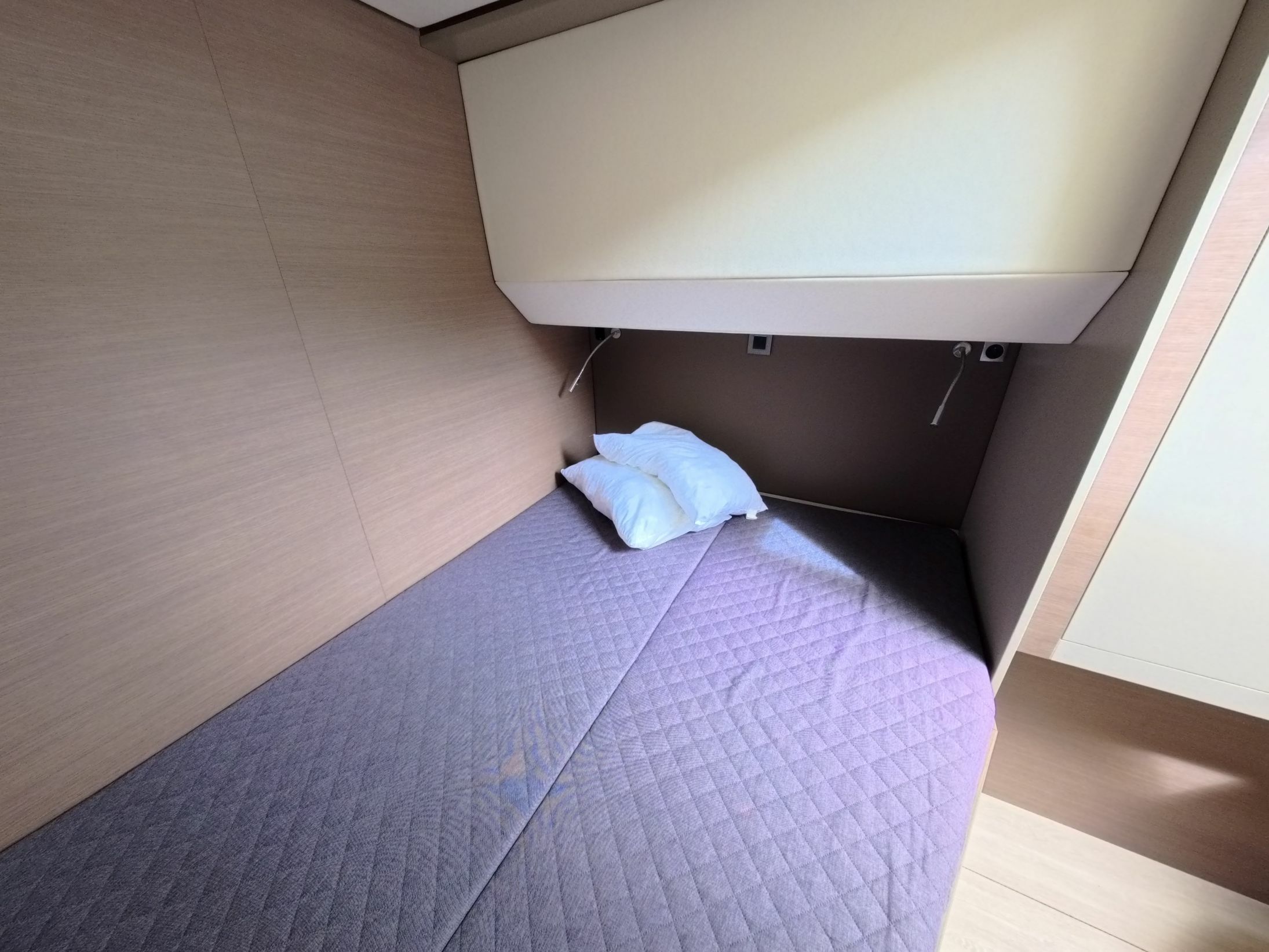 Bali 5.4 | Dream Jamesby