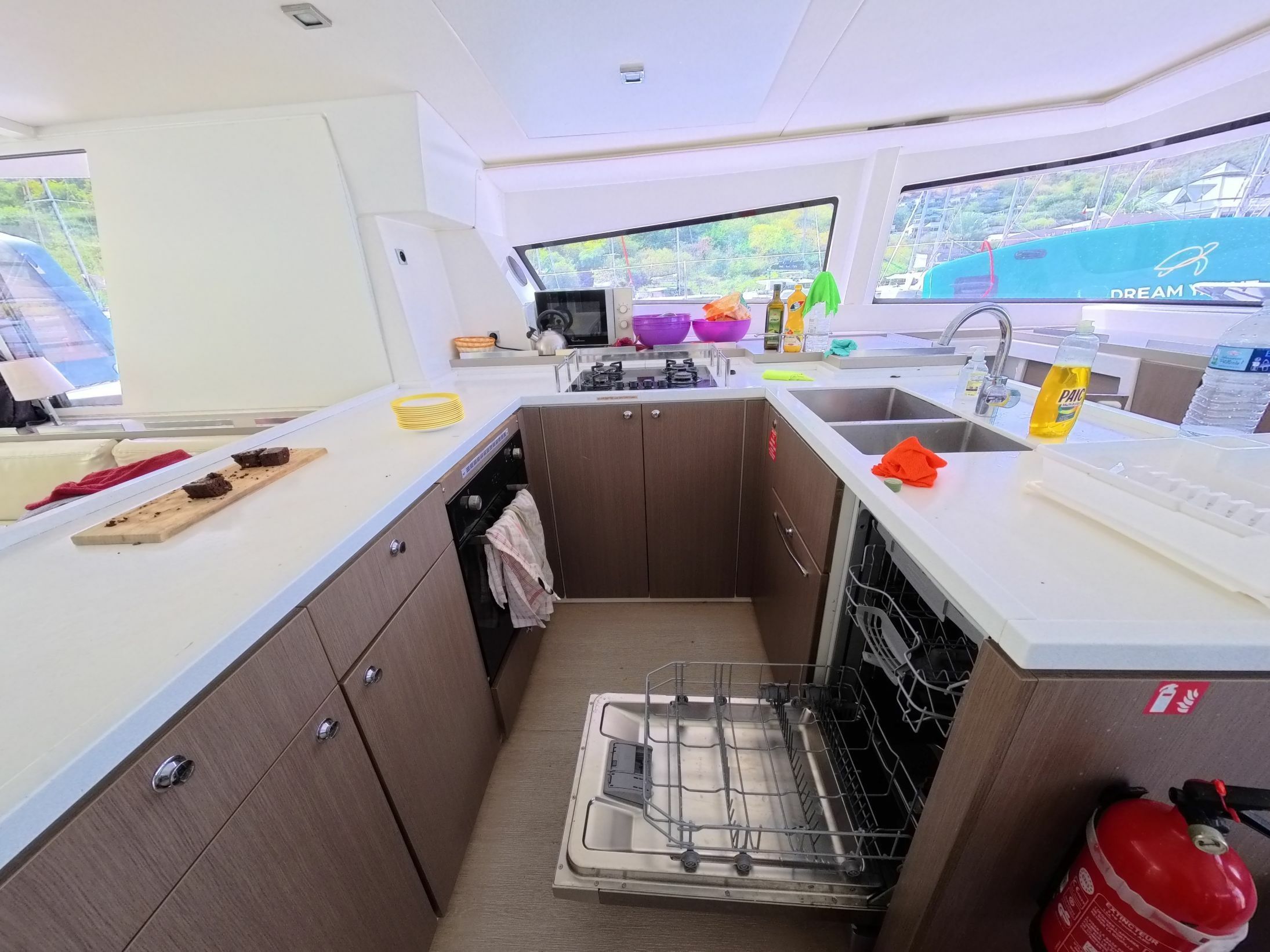 Bali 5.4 | Dream Jamesby