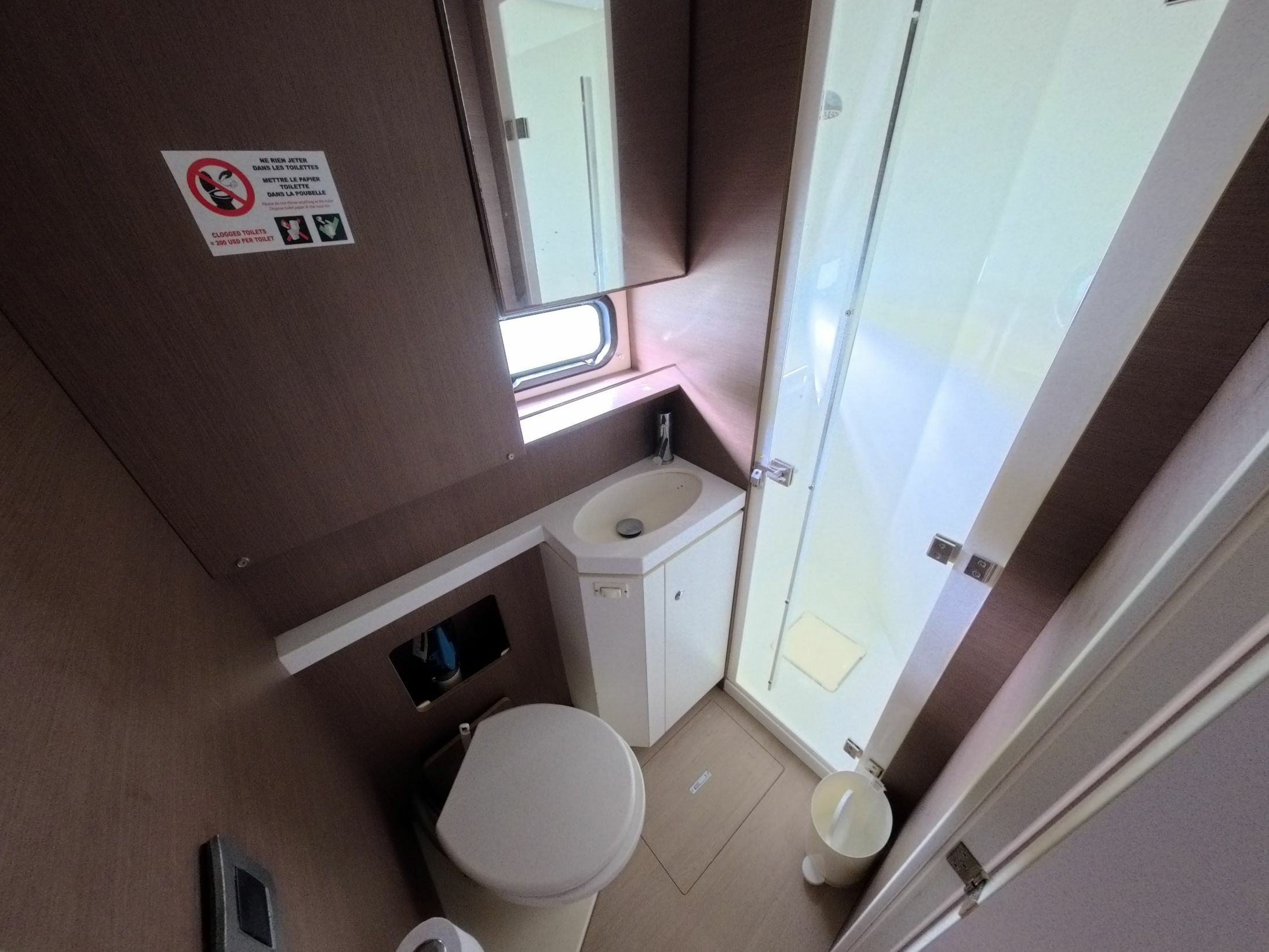 Bali 5.4 | Dream Jamesby