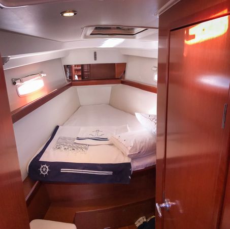 Beneteau Oceanis 43 | Rhapsody