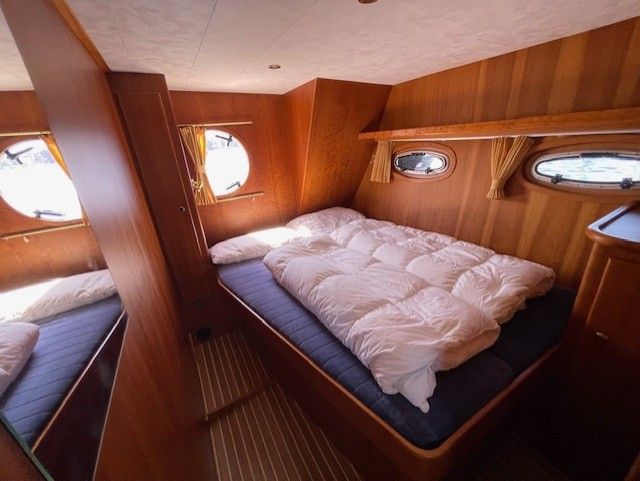 Babro Newline 42 | Anastasia