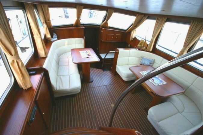 De Drait Deluxe 42 | Alicia