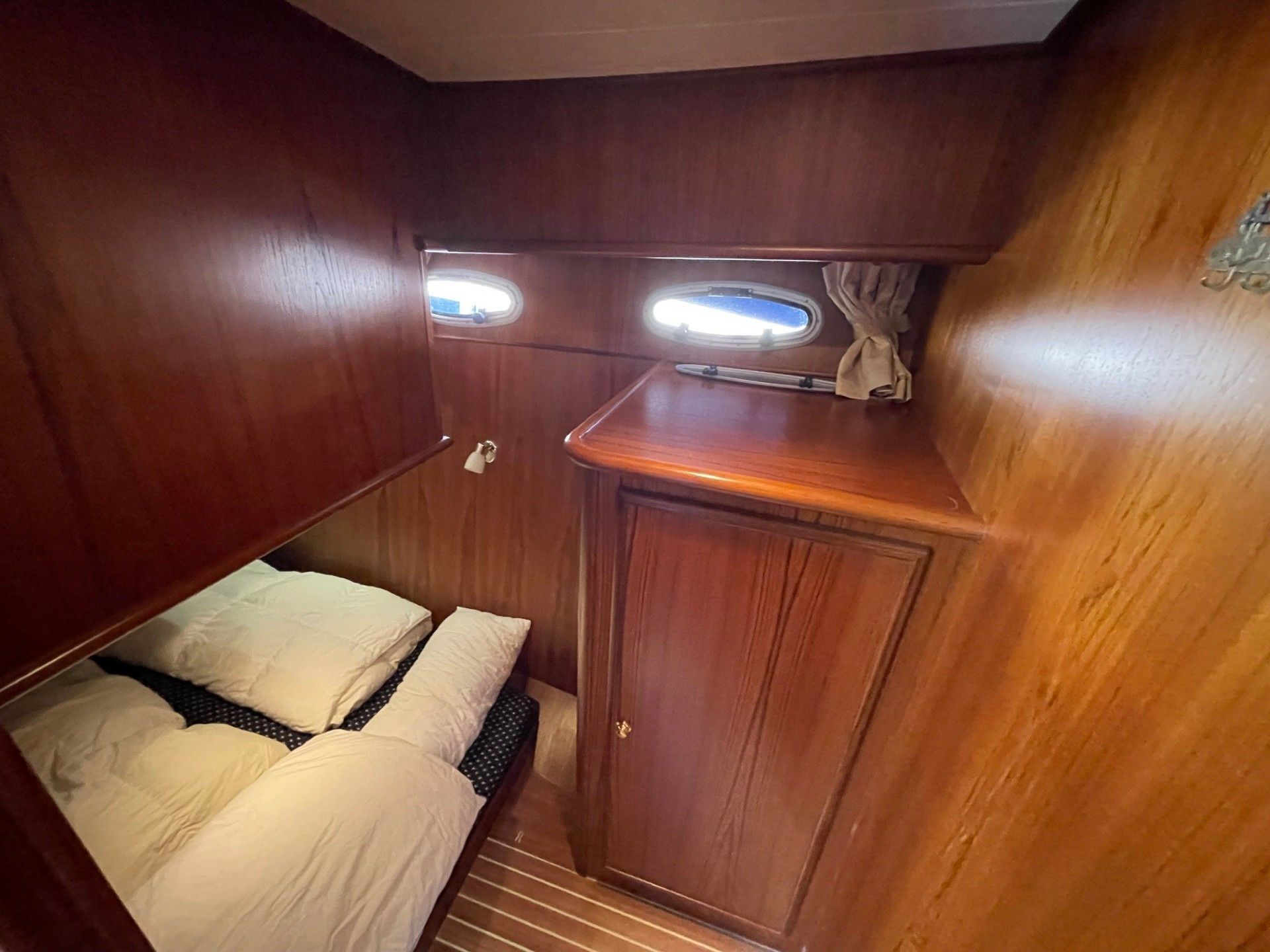 De Drait Deluxe 42 | Alicia