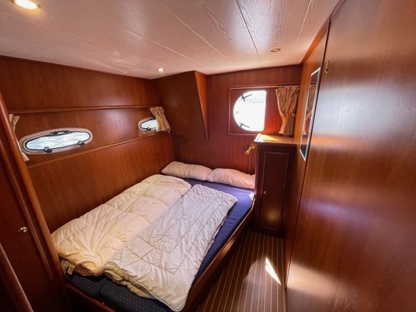 De Drait Deluxe 42 | Alicia