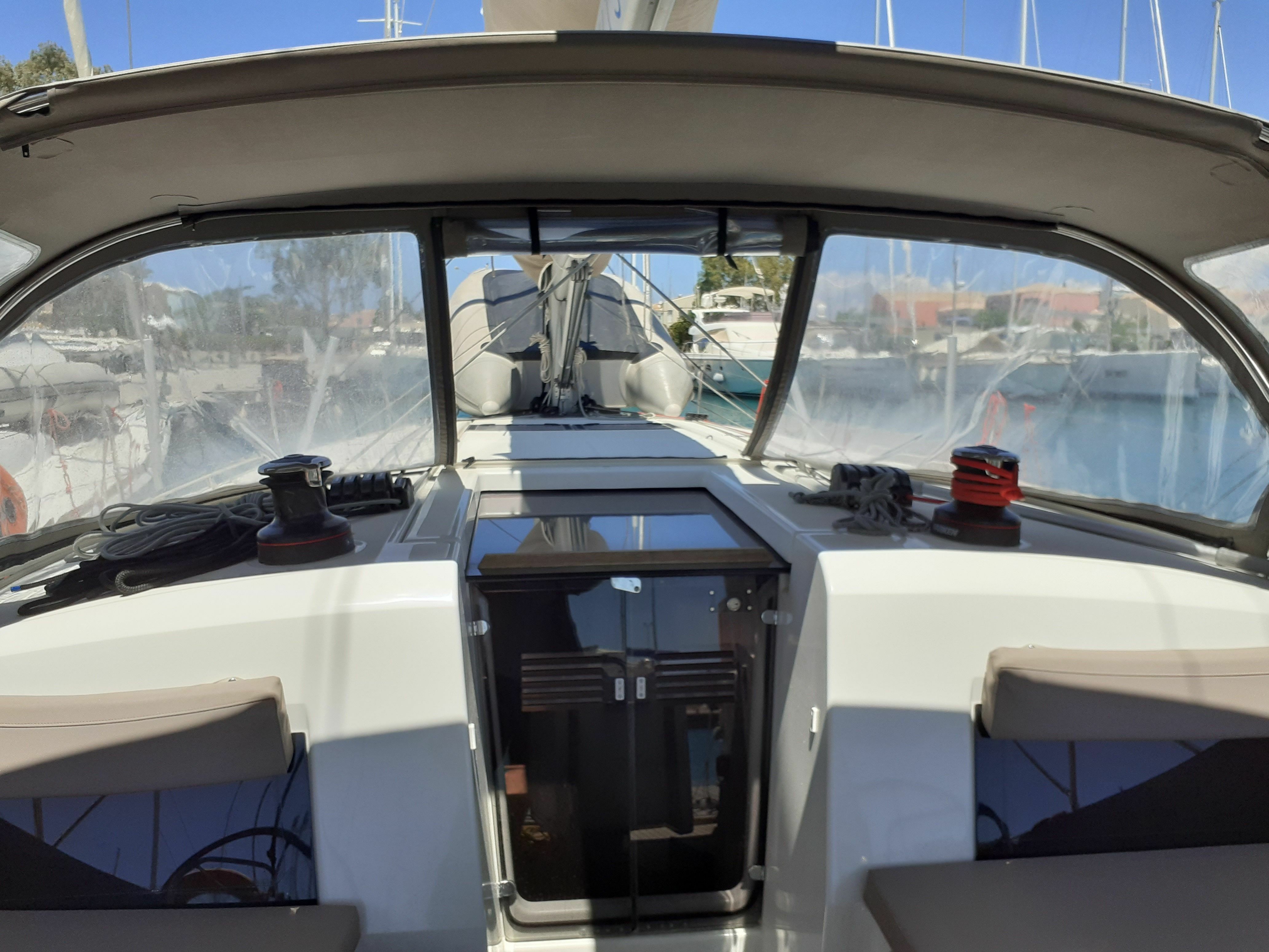 Jeanneau Sun Odyssey 490 | White Pearl