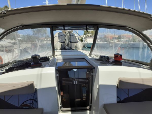 Jeanneau Sun Odyssey 490 | White Pearl