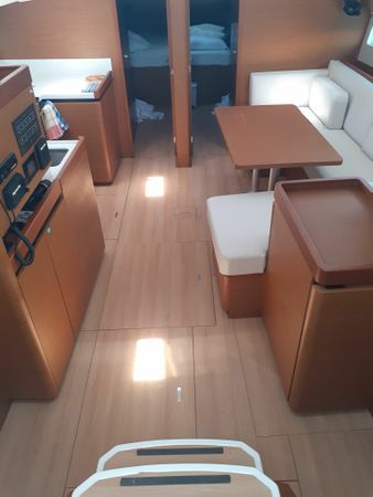 Jeanneau Sun Odyssey 490 | White Pearl