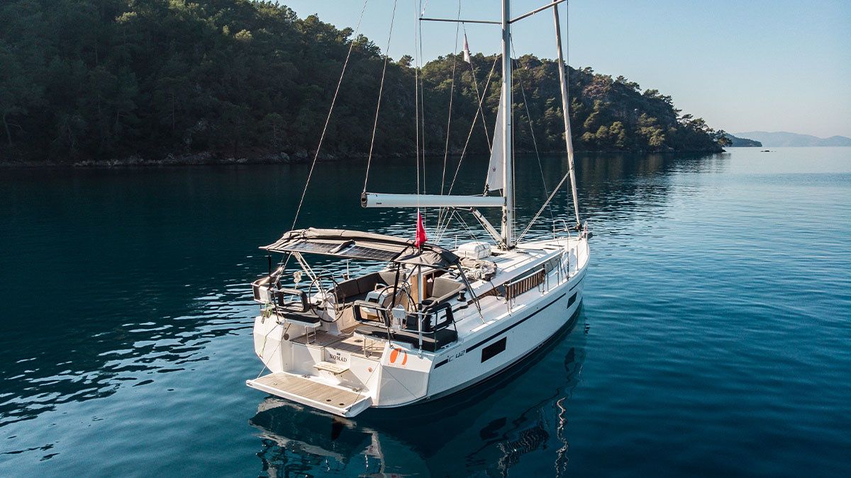 Bavaria C42 | Nomad