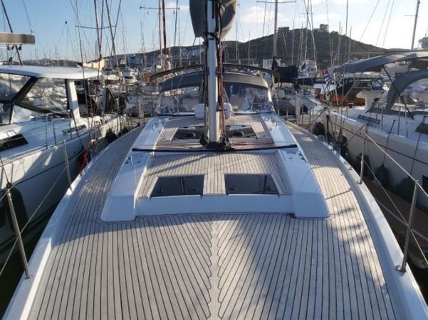 Hanse 508 | Change of Seasons