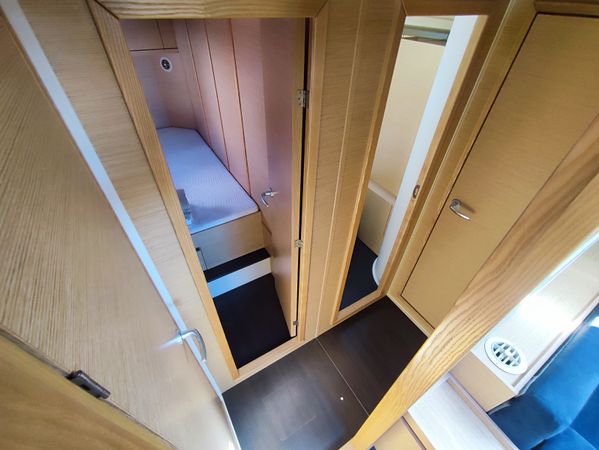 Hanse 508 | Change of Seasons