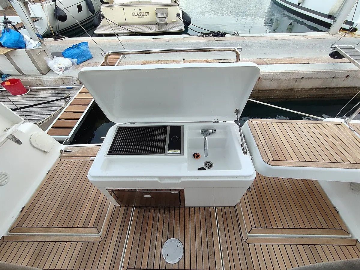 Hanse 508 | Change of Seasons