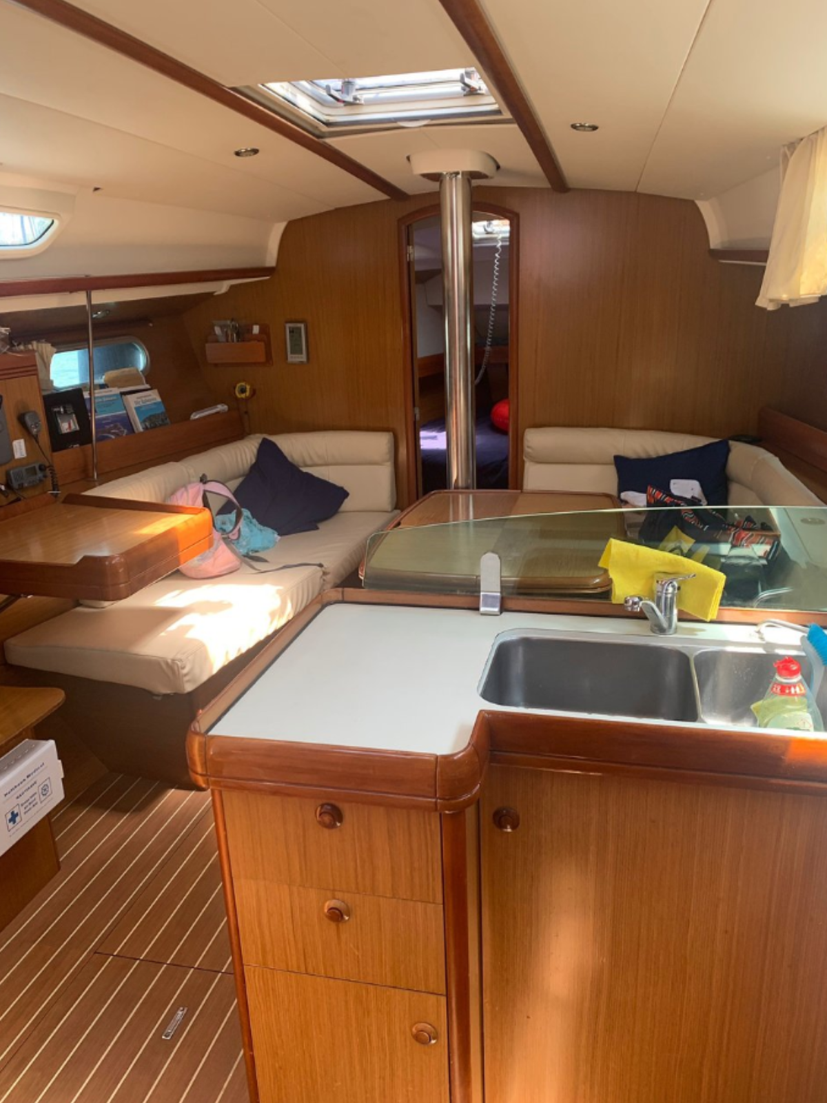 Jeanneau Sun Odyssey 36 | Izabal