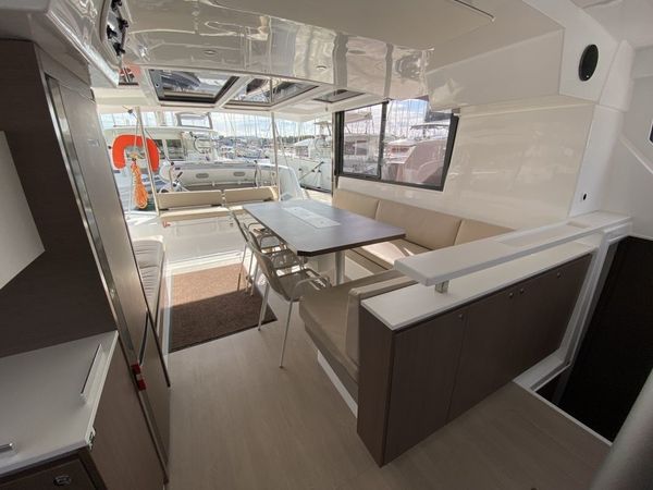 Bali Catspace | Viola