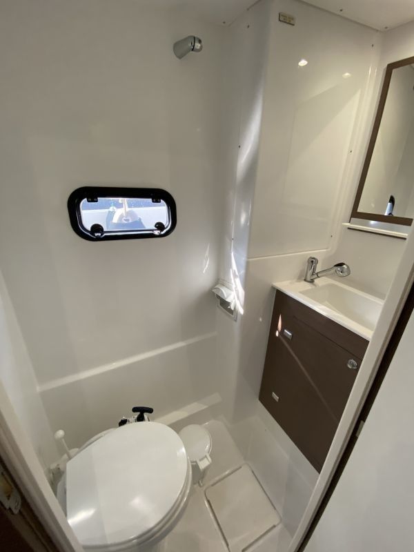 Bali Catspace | Viola