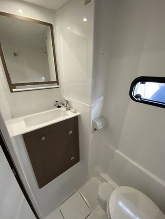 Bali Catspace | Viola