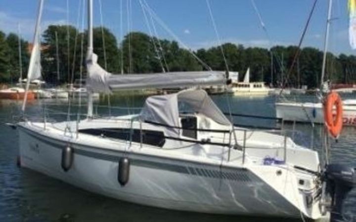 Altra 27 | Tonga