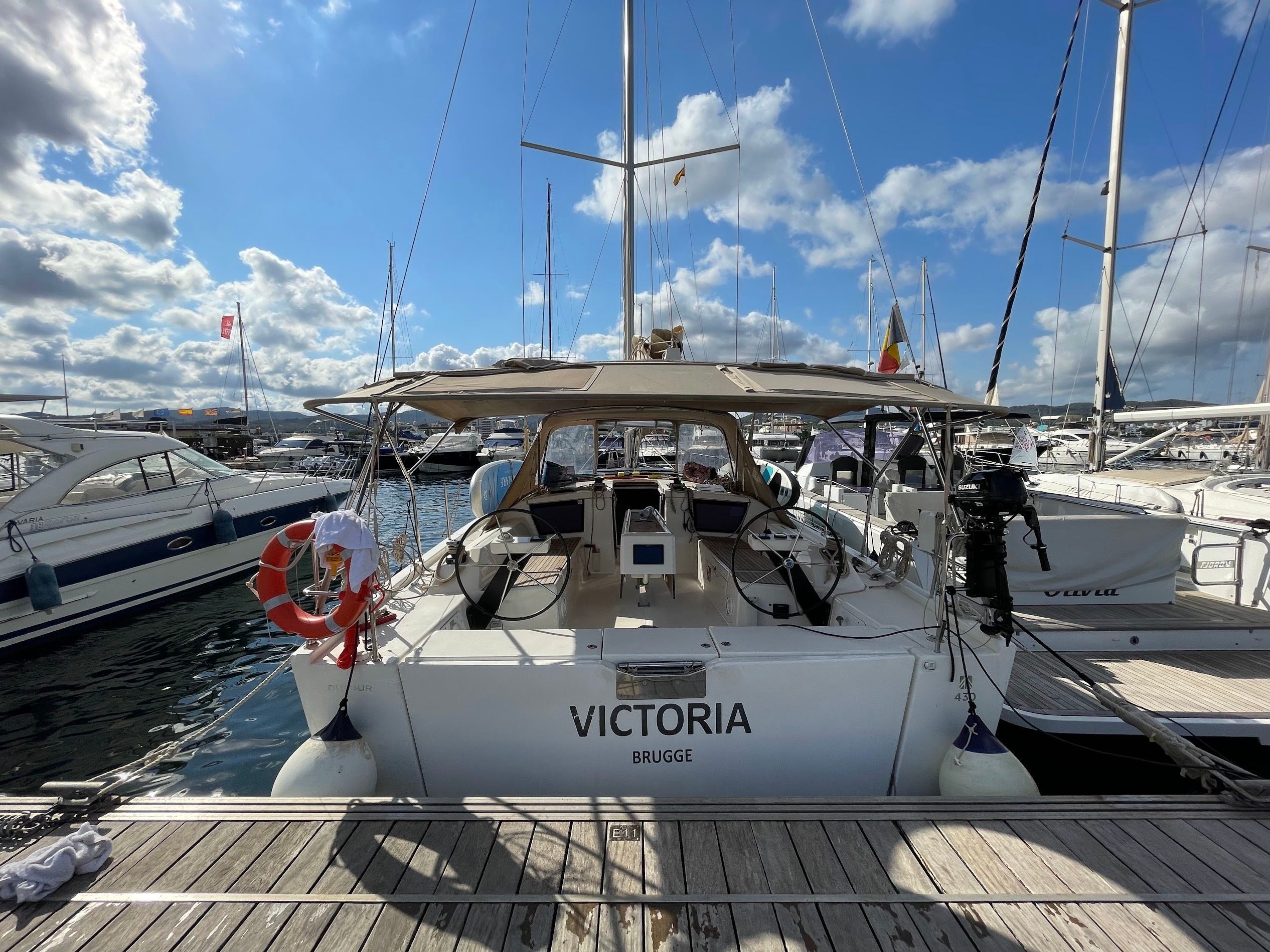 Dufour 430 | Victoria