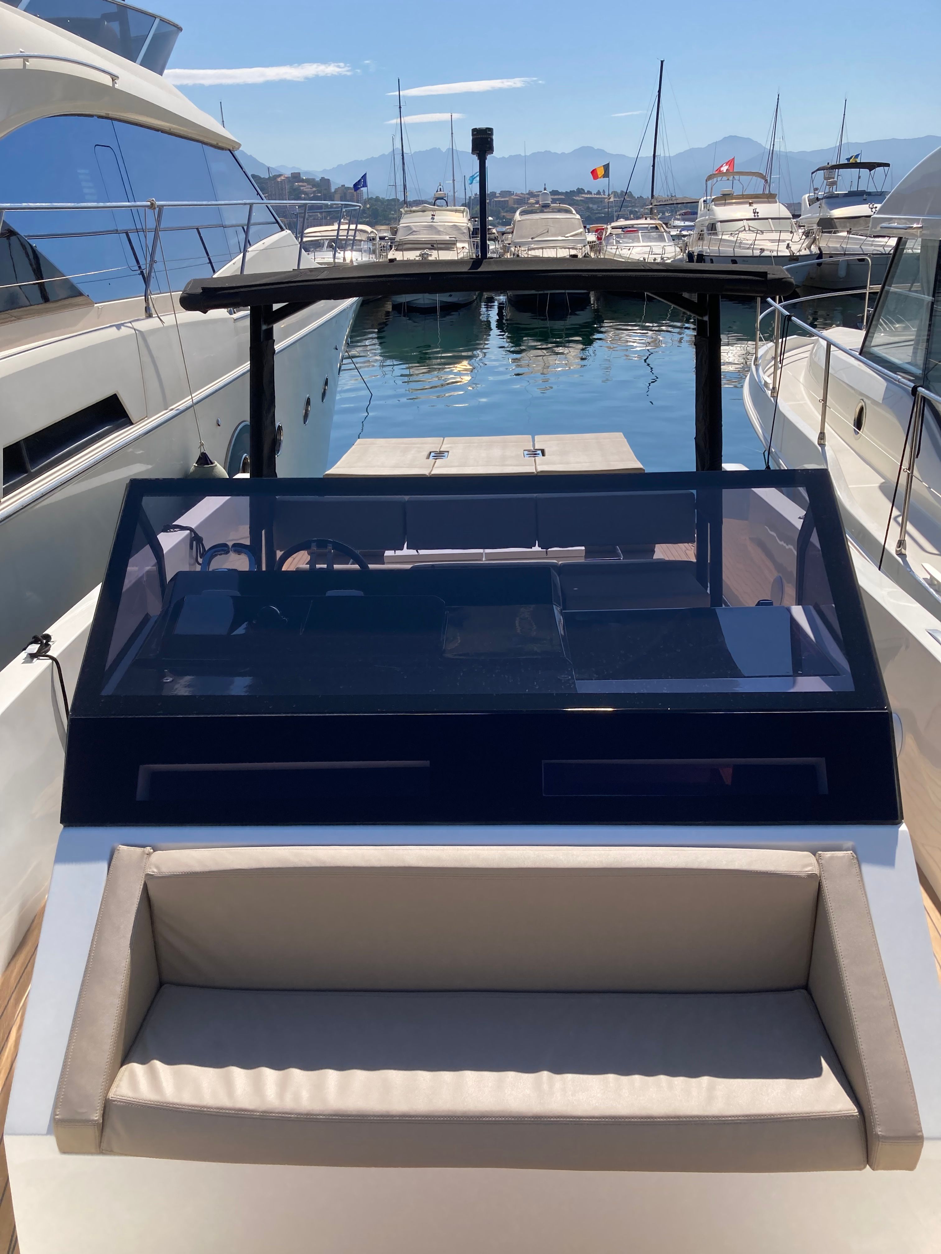 De Antonio 34 | Tokyo