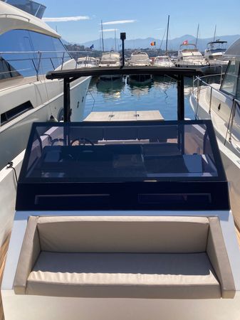 De Antonio 34 | Tokyo