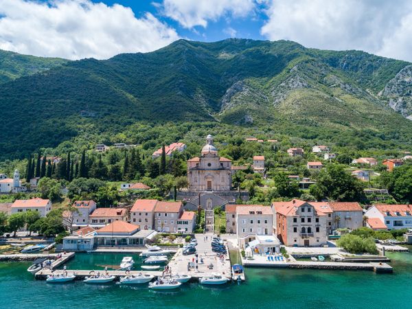 Atlantic Marine 670 | Open