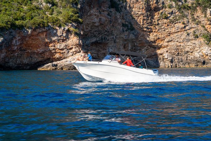 Atlantic Marine 750 | Open