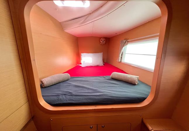 Lagoon 380 S2 | Poe Vai