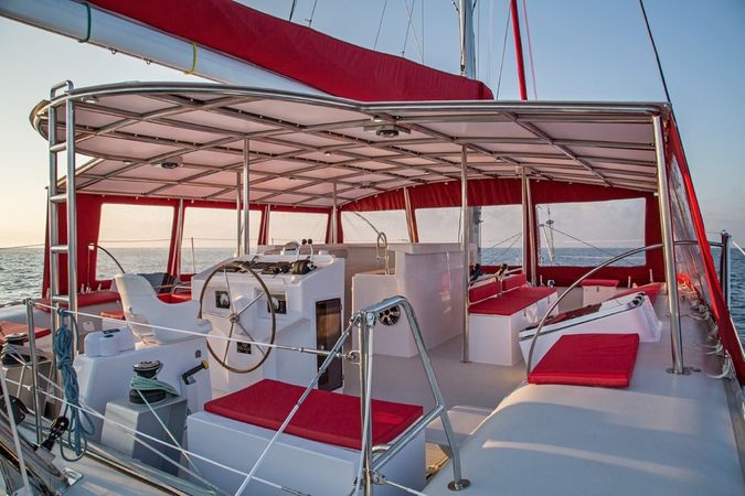 Ocean Voyager 53 | Poevasion