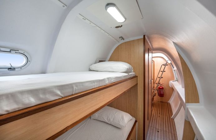 Ocean Voyager 53 | Poevasion