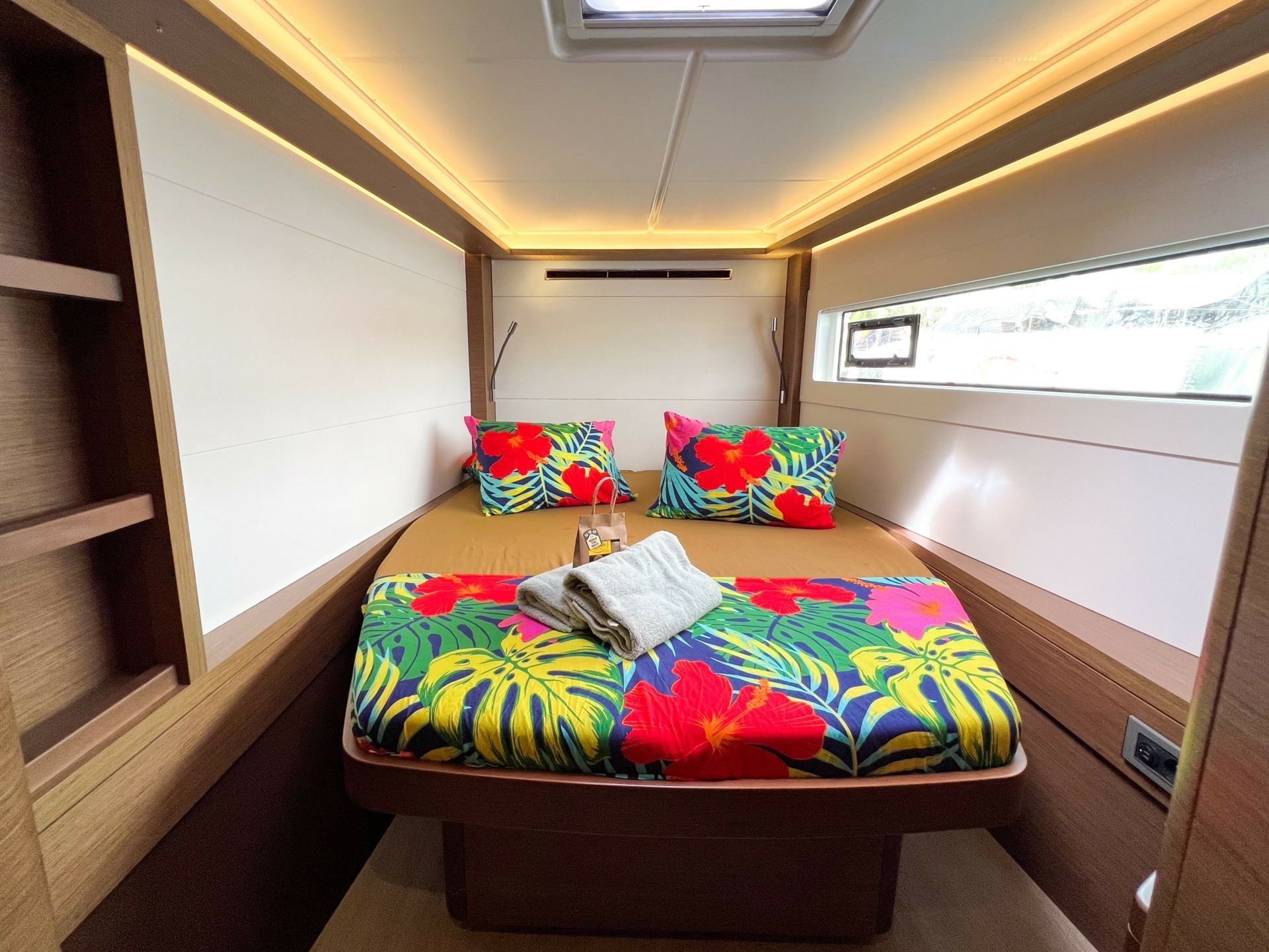 Lagoon 46 | Poe Rava